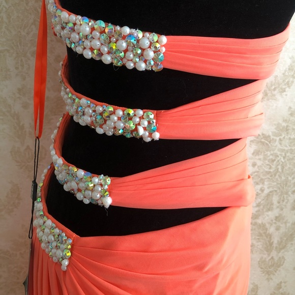 BNWT La Femme strapless / beaded floor length gown - Picture 6 of 12